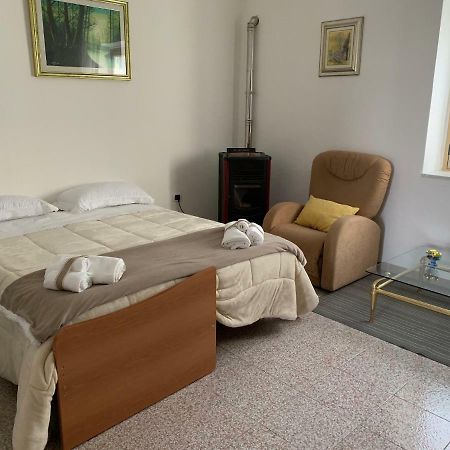 Ferienwohnung Fra Il Mare E La Sila Cerenzia Exterior foto